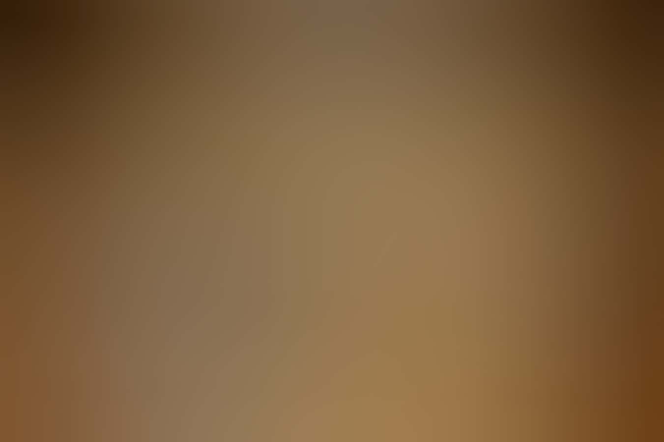 Lady arriving at Sun Pictures, located in Chinatown, Broome