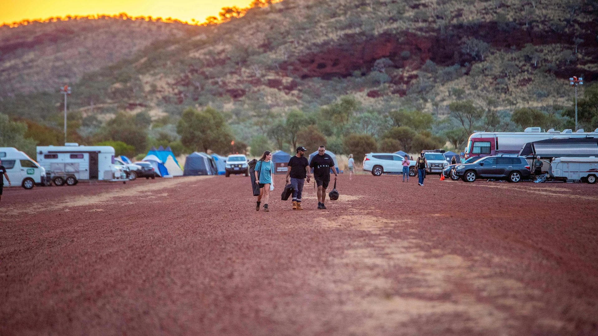 10-13 April / The Karijini Experience
